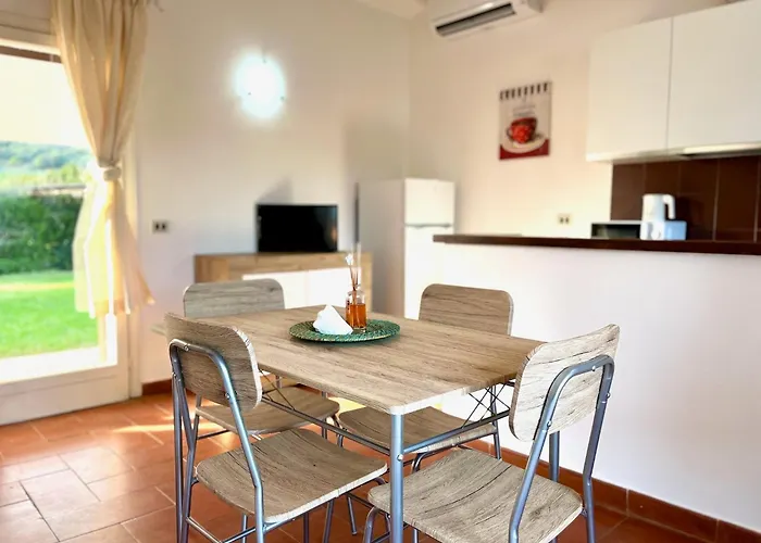Vakantiehuis Vermentino - In - 200m From The - Garden - Wi-fi - Ac - Bbq - Parking - Pet Friendly *